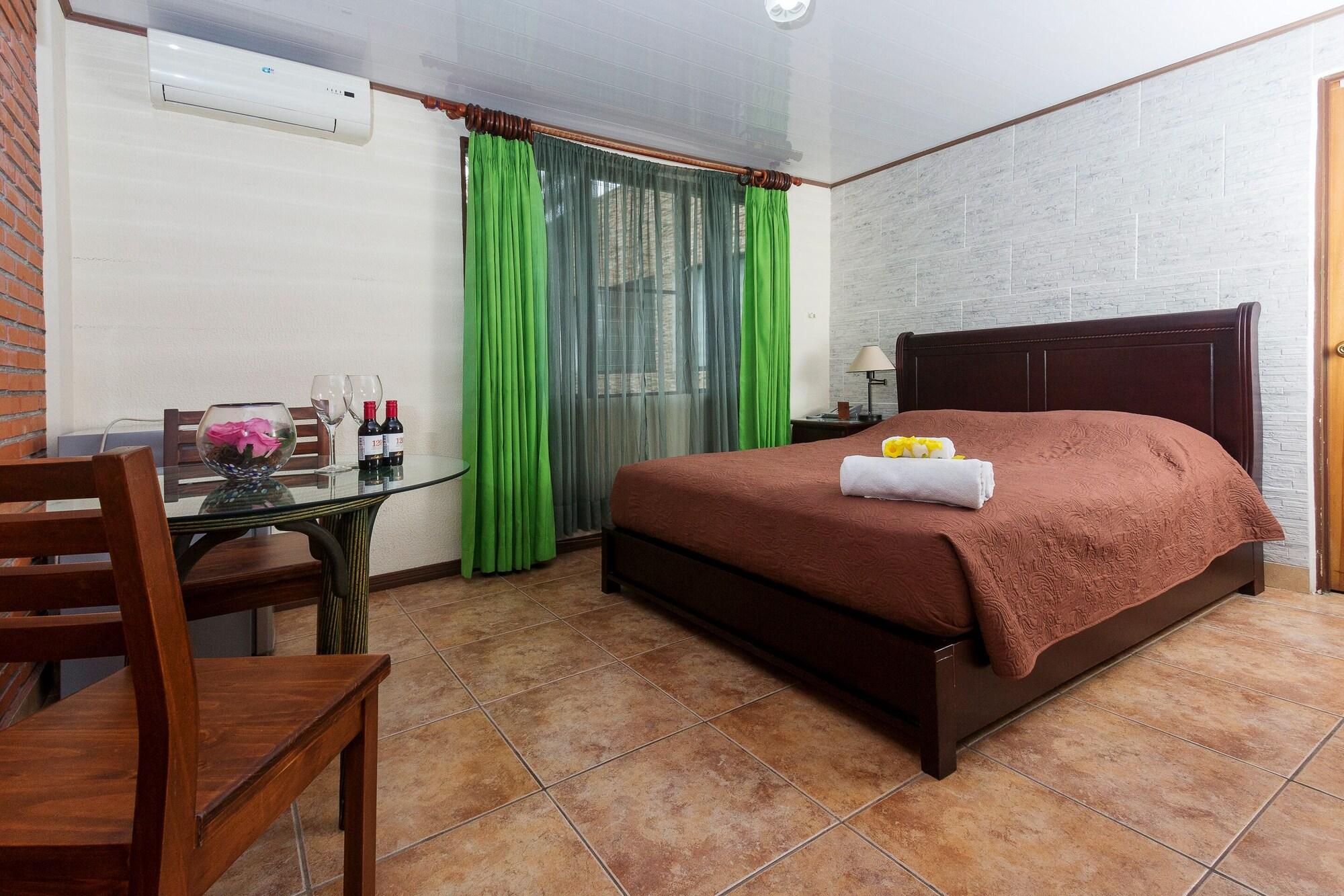 Boutique Hotel Casa Orquideas Сан Хосе Екстериор снимка