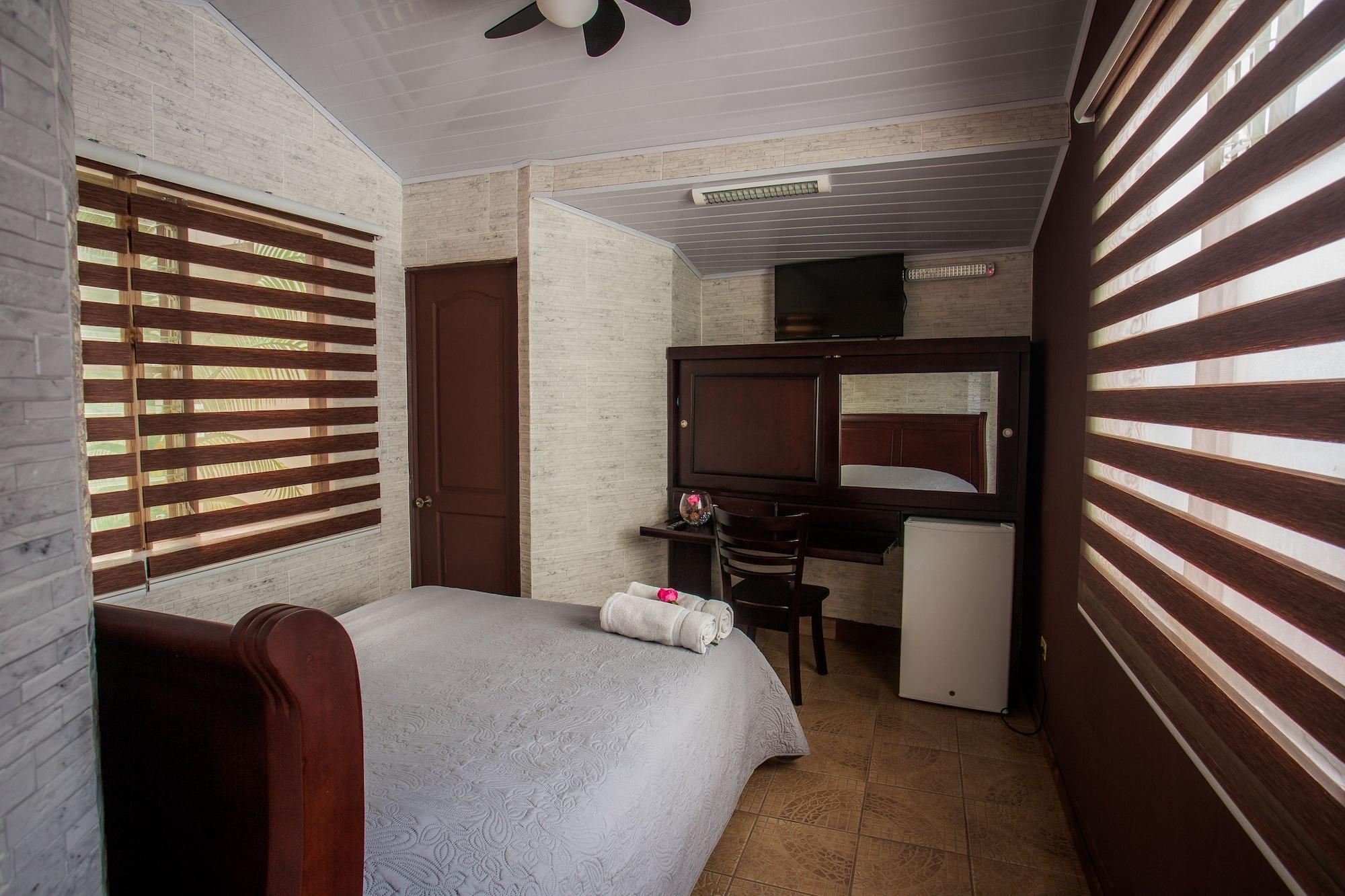 Boutique Hotel Casa Orquideas Сан Хосе Екстериор снимка