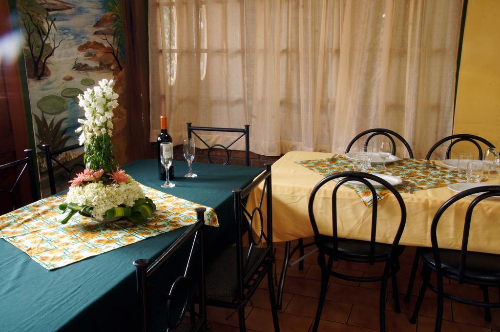 Boutique Hotel Casa Orquideas Сан Хосе Екстериор снимка