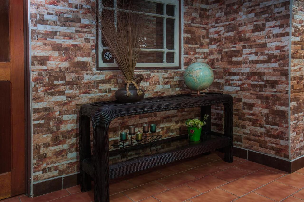 Boutique Hotel Casa Orquideas Сан Хосе Екстериор снимка